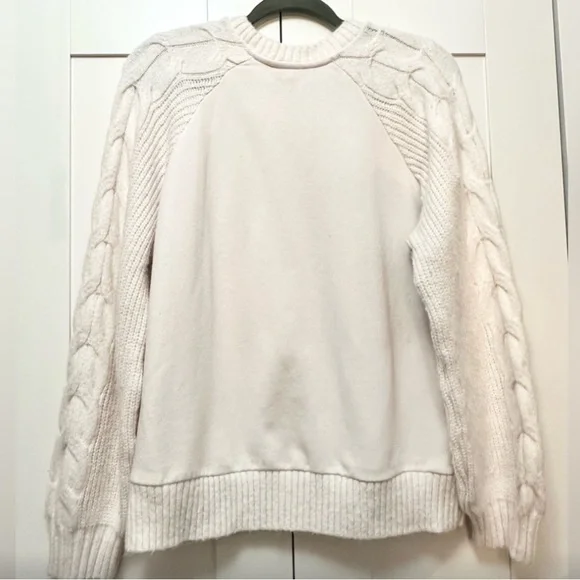 Women's Cable Knit Crew Neck Sweater - Green, White, Gray (ALL Size Lg) - Picture 7 of 8